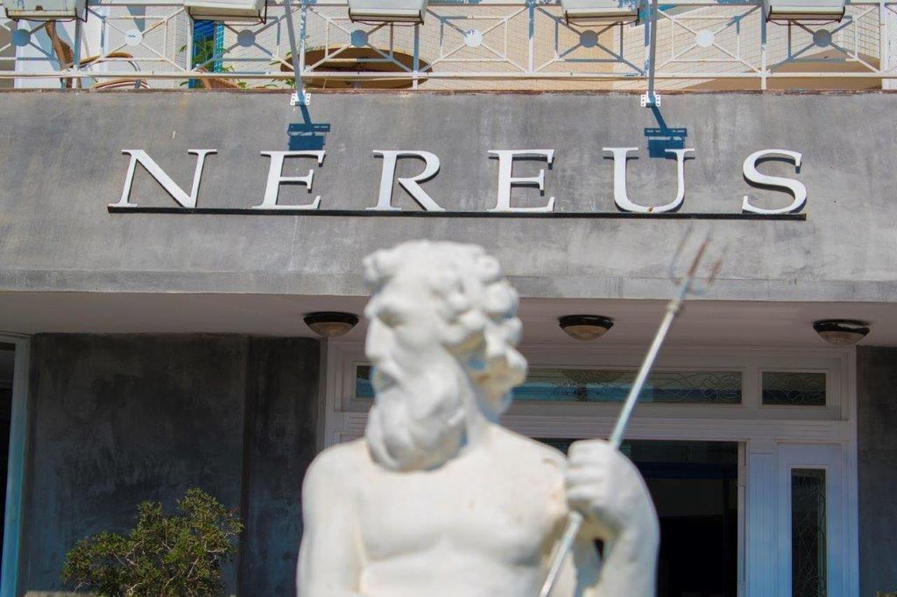 Nereus Hotel 파포스 외부 사진