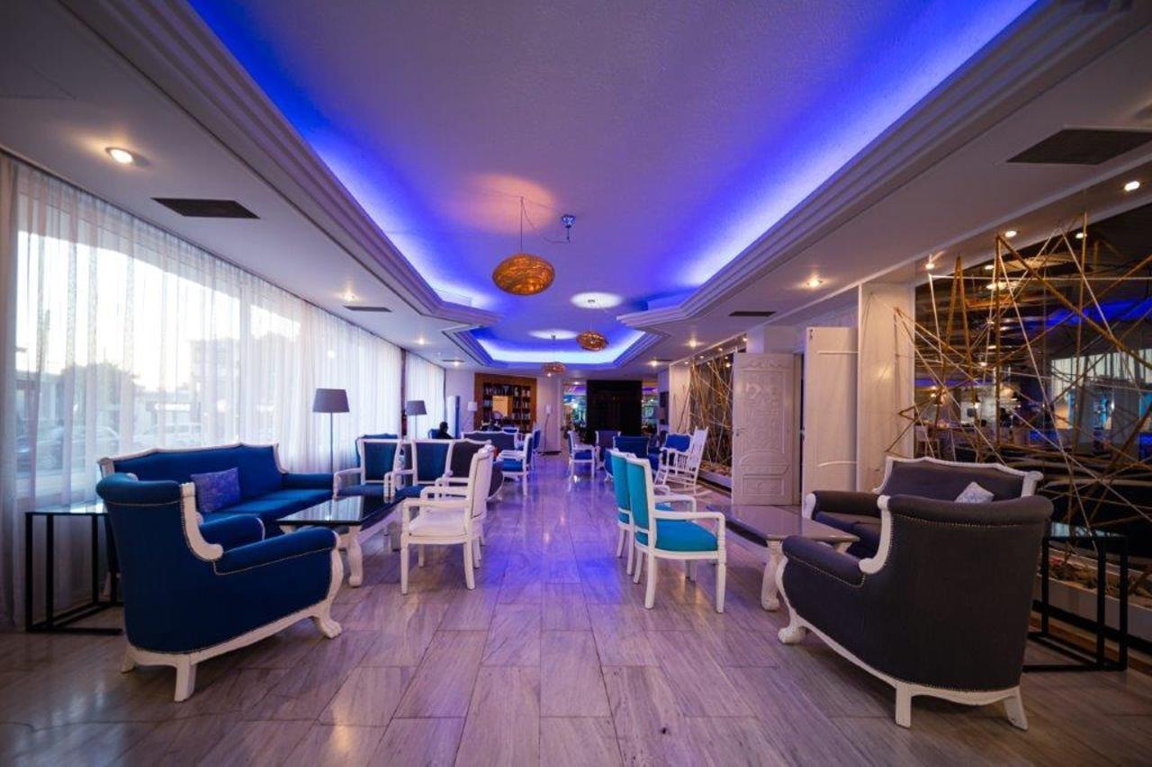 Nereus Hotel 파포스 외부 사진